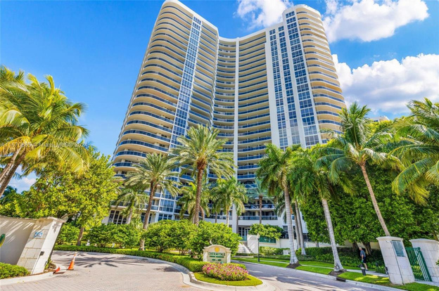 L'Hermitage Condominium, Fort Lauderdale